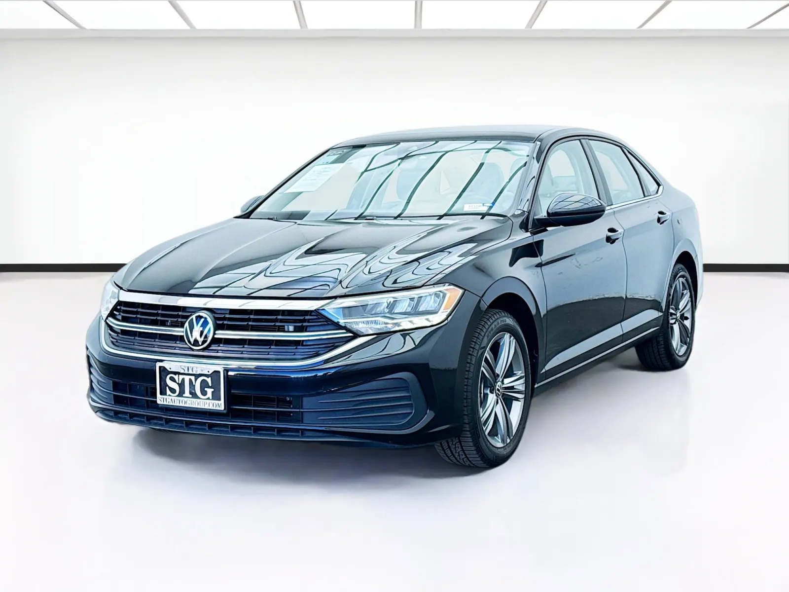 Black 2023 Volkswagen Jetta 1.5T SE for sale in Bellflower, CA