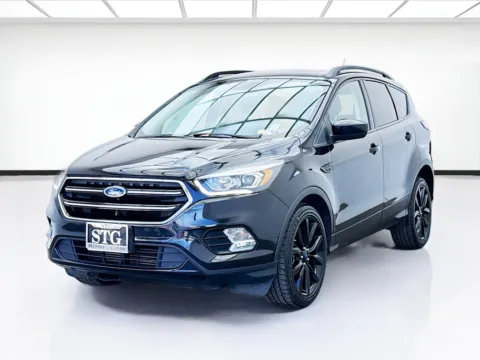 Black 2017 Ford Escape SE for sale in Bellflower, CA