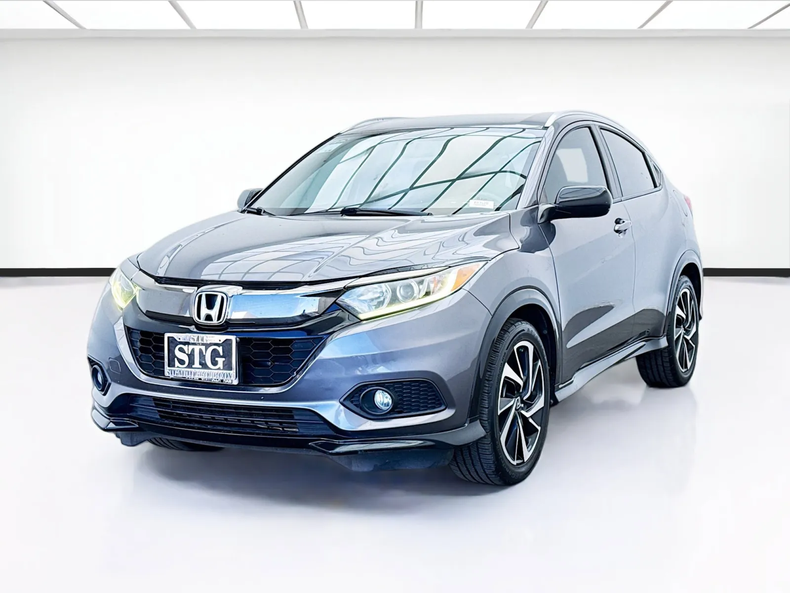 Gray 2019 Honda HR-V Sport for sale in Bellflower, CA