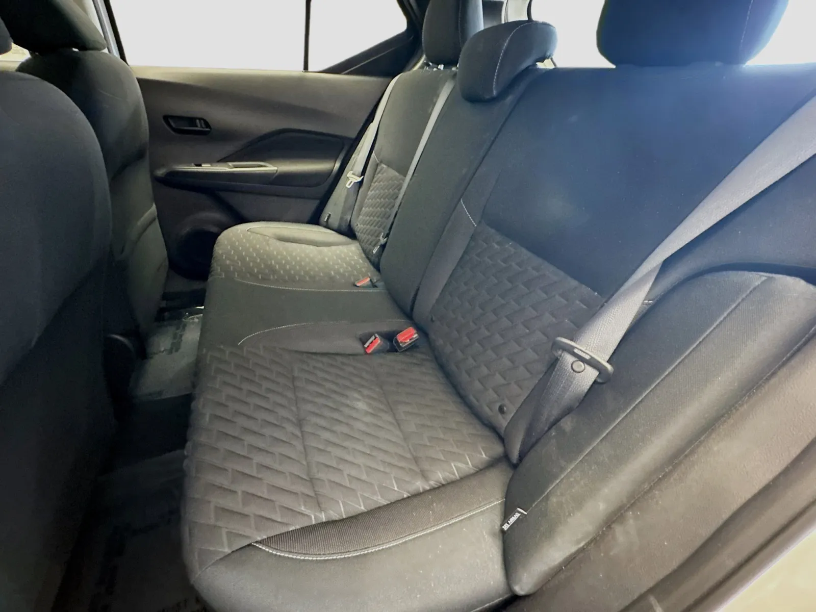 2021 Nissan Kicks S photo 3