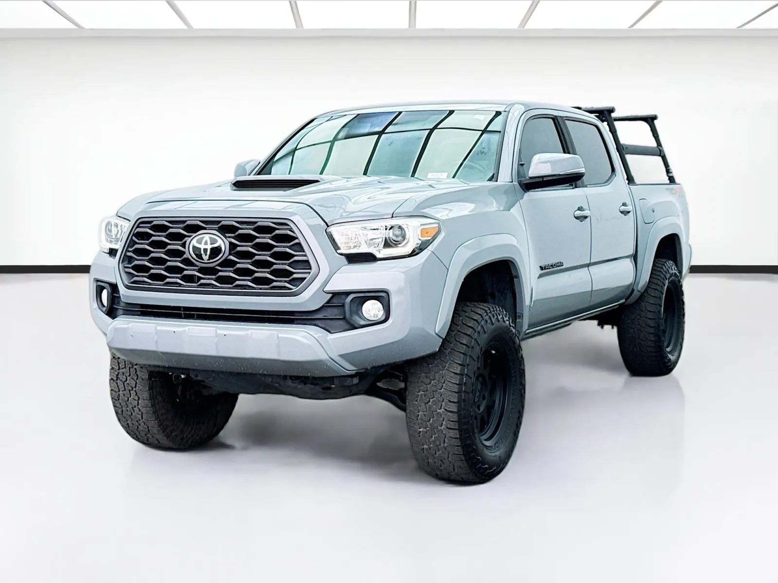 Gray 2020 Toyota Tacoma TRD Sport V6 for sale in Bellflower, CA
