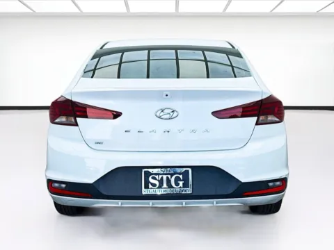 More photos of 2019 Hyundai Elantra SE at STG Bellflower, CA