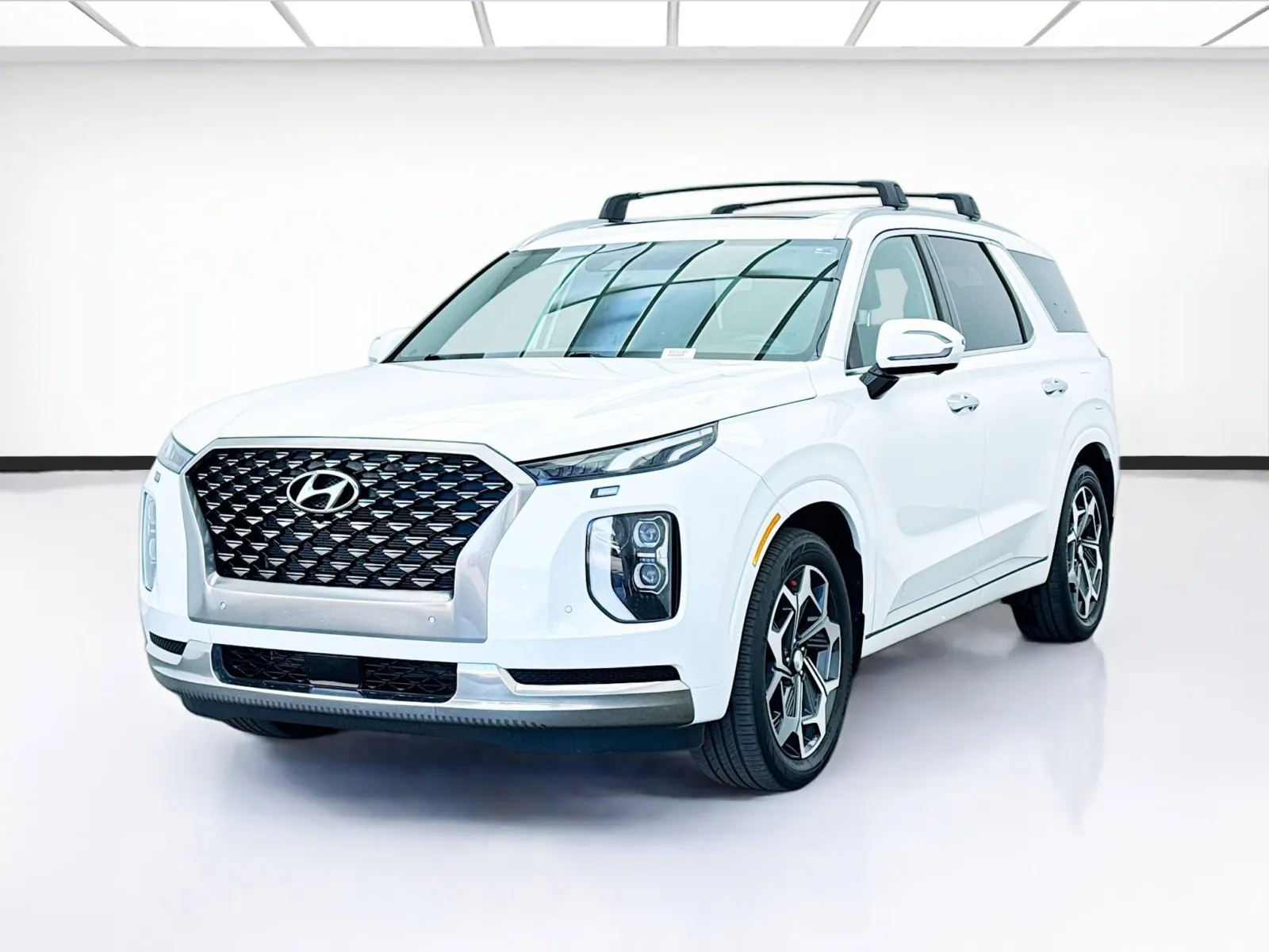 White 2022 Hyundai Palisade Calligraphy for sale in Bellflower, CA
