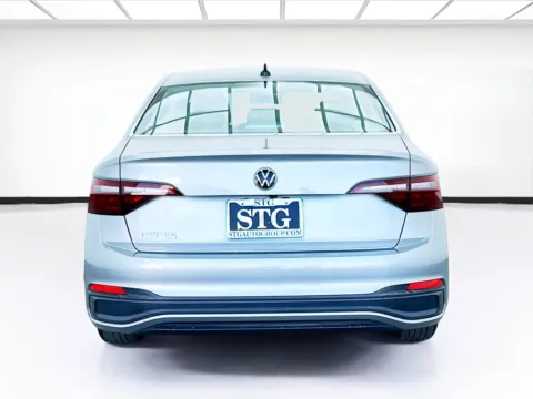 More photos of 2022 Volkswagen Jetta 1.5T S at STG Bellflower, CA