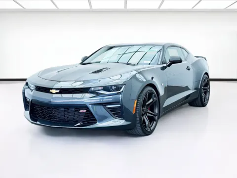 Gray 2018 Chevrolet Camaro SS 2SS for sale in Bellflower, CA