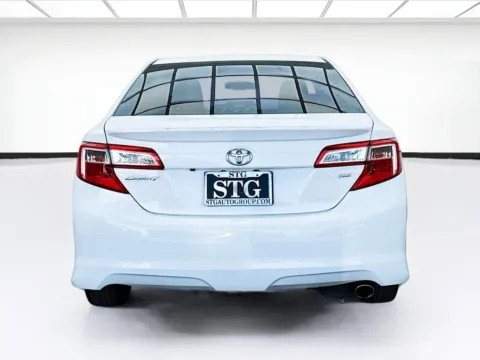 More photos of 2014 Toyota Camry SE at STG Bellflower, CA