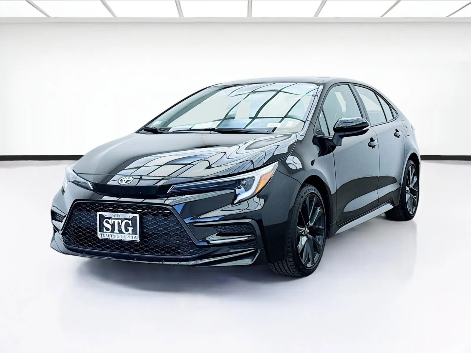 Black 2024 Toyota Corolla XSE for sale in Bellflower, CA