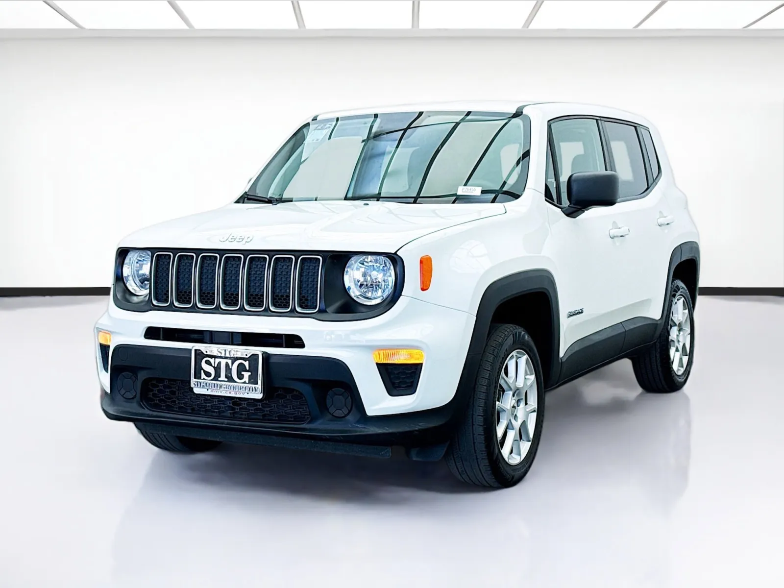 White 2023 Jeep Renegade Latitude for sale in Bellflower, CA