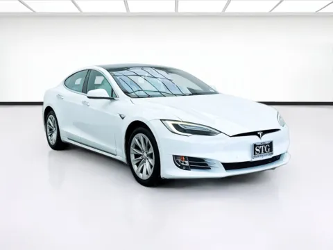 Another view of 2018 Tesla Model S 75D for sale in Bellflower, CA at STG Bellflower