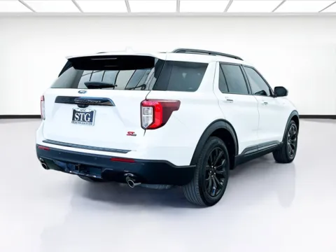 More photos of 2023 Ford Explorer ST-Line at STG Bellflower, CA