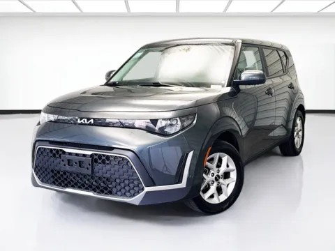 Gray 2023 Kia Soul LX for sale in Bellflower, CA