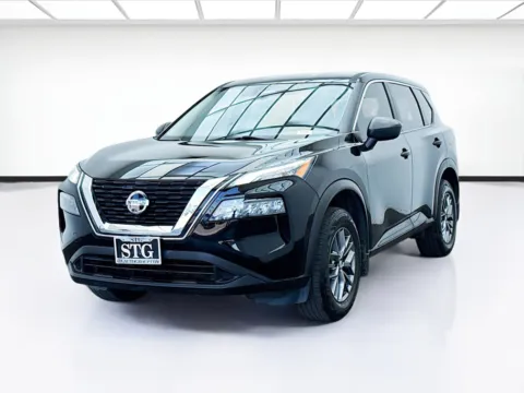 Black 2021 Nissan Rogue S for sale in Bellflower, CA