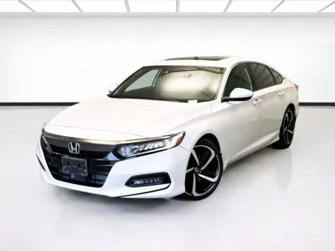 White 2019 Honda Accord Sedan Sport 2.0T for sale in Bellflower, CA