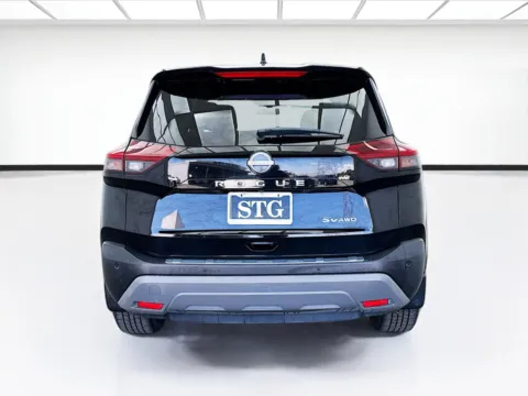 More photos of 2022 Nissan Rogue SV at STG Bellflower, CA