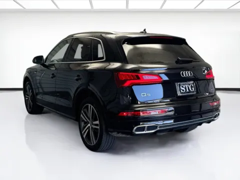 More photos of 2020 Audi Q5 55 Premium Plus quattro at STG Bellflower, CA