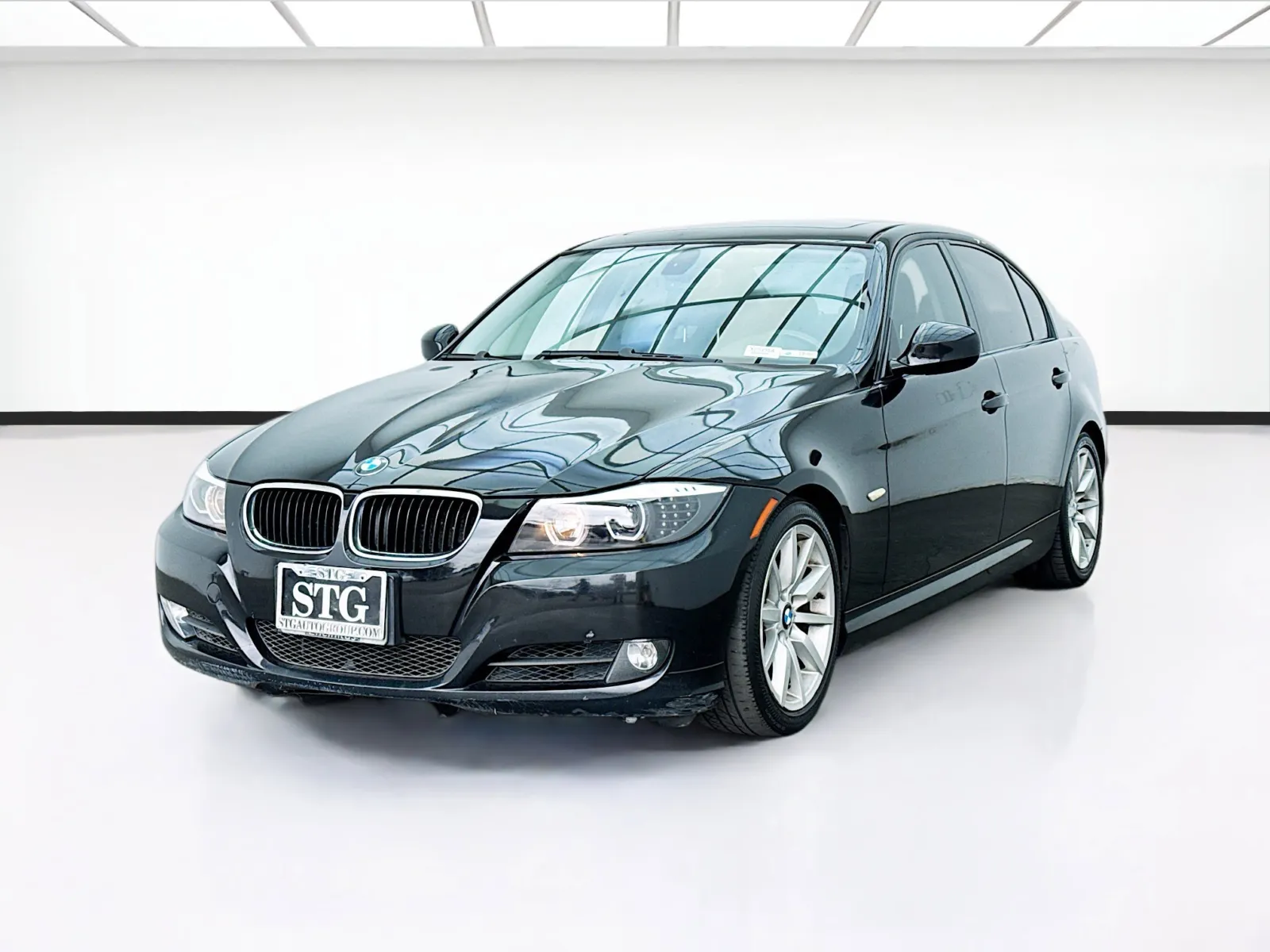 Black 2009 BMW 3 Series 328i for sale in Bellflower, CA