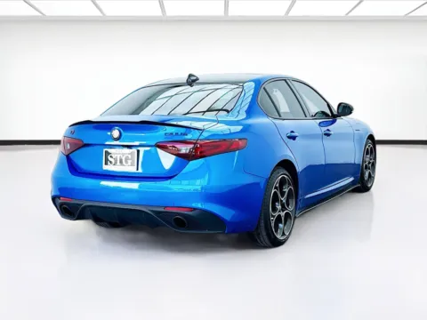 More photos of 2022 Alfa Romeo Giulia Veloce at STG Bellflower, CA