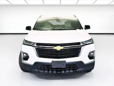 Photos of 2023 Chevrolet Traverse LS for sale in Bellflower, CA at STG Bellflower