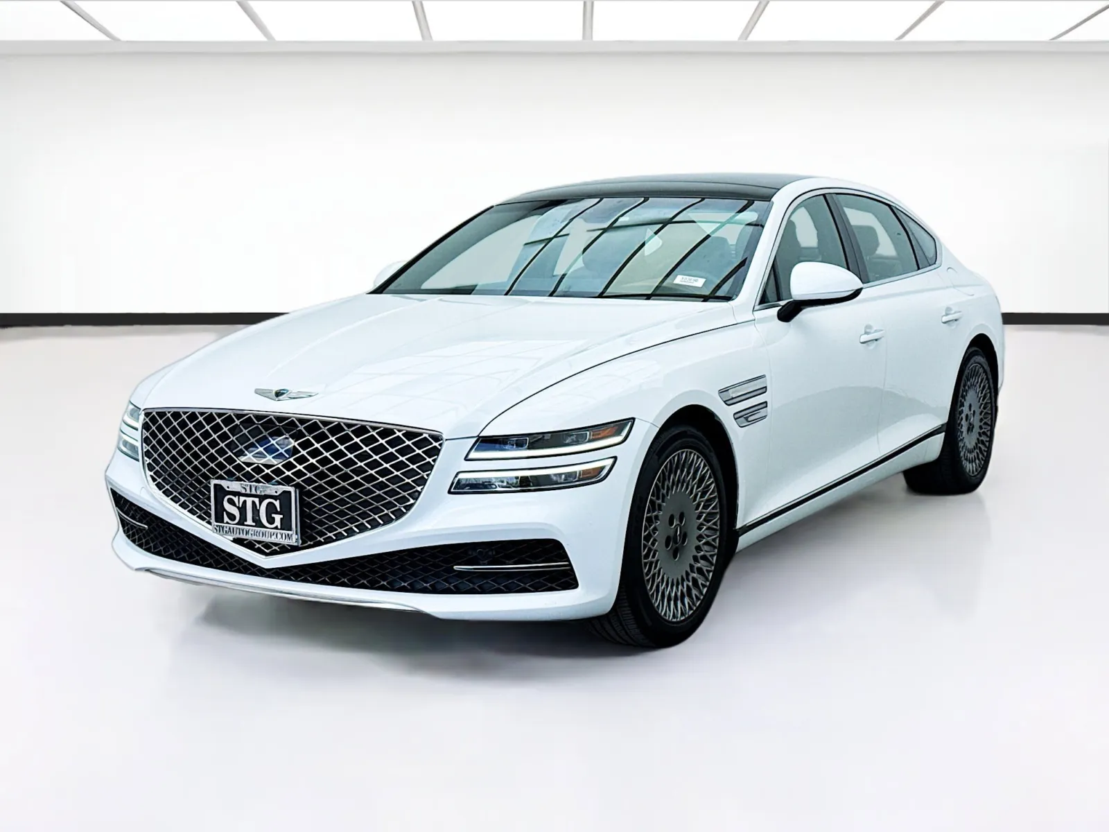 White 2022 Genesis G80 2.5T for sale in Bellflower, CA