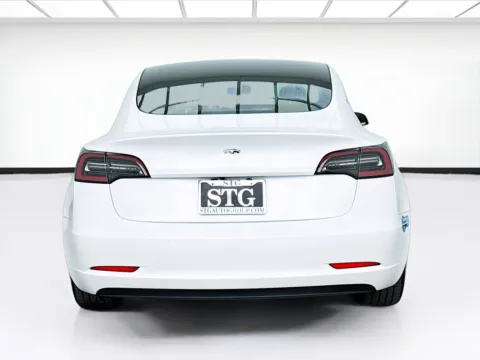 More photos of 2020 Tesla Model 3 Standard Range Plus at STG Bellflower, CA