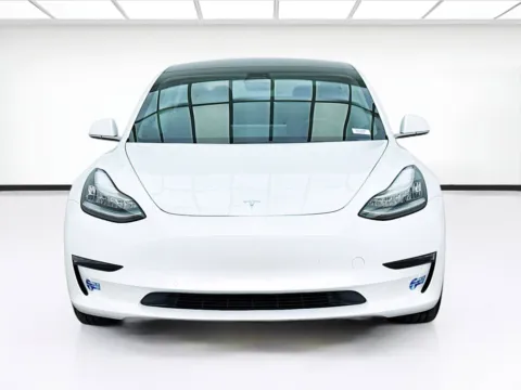 Photos of 2020 Tesla Model 3 Standard Range Plus for sale in Bellflower, CA at STG Bellflower