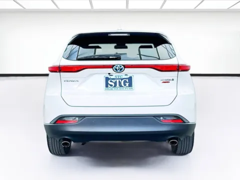 More photos of 2021 Toyota Venza LE at STG Bellflower, CA