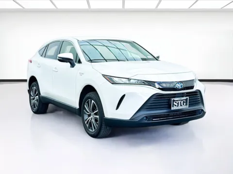 Another view of 2021 Toyota Venza LE for sale in Bellflower, CA at STG Bellflower