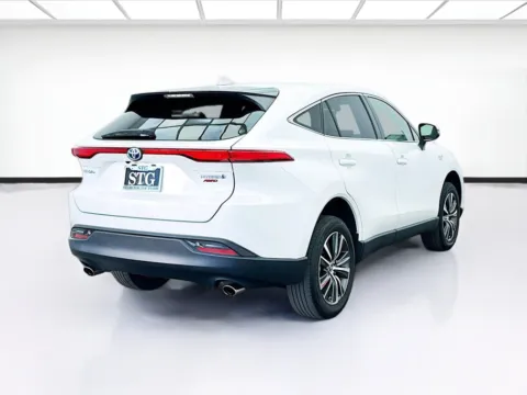 More photos of 2021 Toyota Venza LE at STG Bellflower, CA