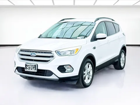 White 2018 Ford Escape SE for sale in Bellflower, CA