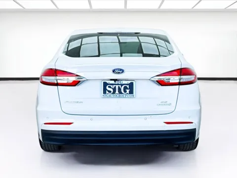 More photos of 2019 Ford Fusion Hybrid SE at STG Bellflower, CA