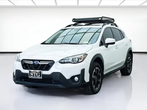White 2022 Subaru Crosstrek Premium for sale in Bellflower, CA