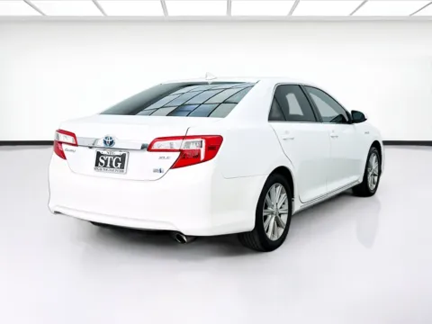 More photos of 2012 Toyota Camry Hybrid XLE at STG Bellflower, CA