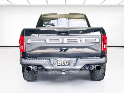 More photos of 2019 Ford F-150 Raptor TECHNOLOGY 802A & TWIN PANEL ROOF at STG Bellflower, CA