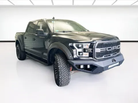 Another view of 2019 Ford F-150 Raptor TECHNOLOGY 802A & TWIN PANEL ROOF for sale in Bellflower, CA at STG Bellflower