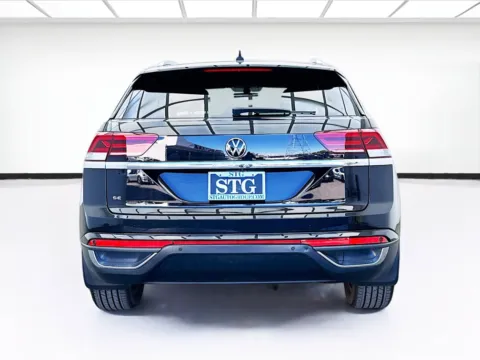 More photos of 2021 Volkswagen Atlas Cross Sport 2.0T SE w/Technology at STG Bellflower, CA