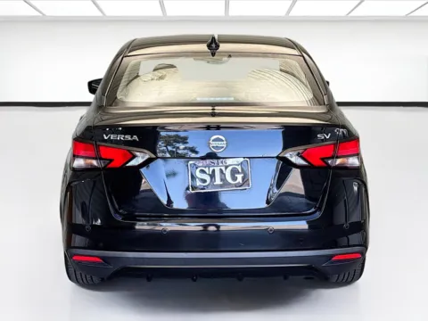 More photos of 2021 Nissan Versa 1.6 SV at STG Bellflower, CA