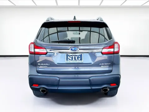 More photos of 2022 Subaru Ascent Limited at STG Bellflower, CA