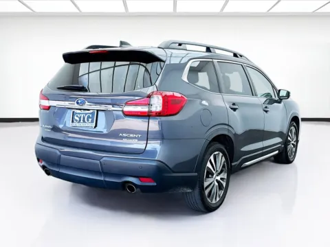 More photos of 2022 Subaru Ascent Limited at STG Bellflower, CA