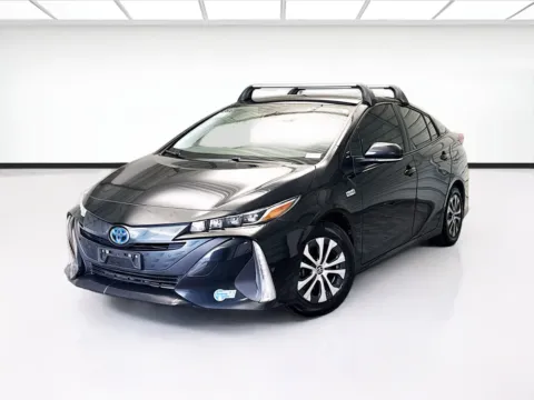Black 2021 Toyota Prius Prime XLE for sale in Bellflower, CA