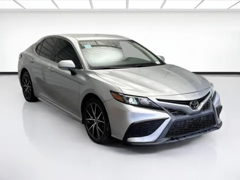 Another view of 2022 Toyota Camry SE for sale in Bellflower, CA at STG Bellflower