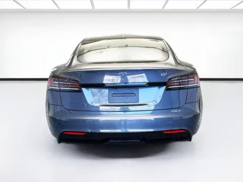 More photos of 2022 Tesla Model S at STG Bellflower, CA