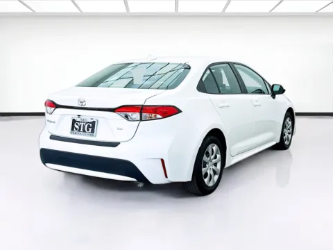 More photos of 2022 Toyota Corolla LE at STG Bellflower, CA