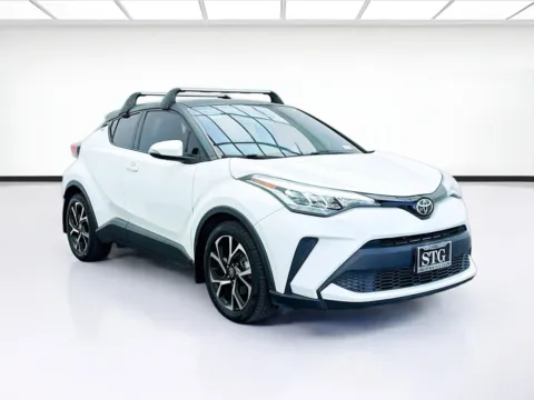 Another view of 2020 Toyota C-HR XLE for sale in Bellflower, CA at STG Bellflower