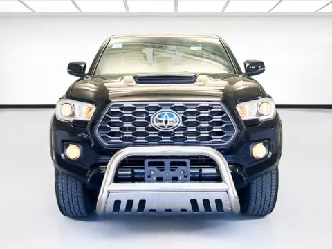 Photos of 2020 Toyota Tacoma TRD Sport V6 for sale in Bellflower, CA at STG Bellflower