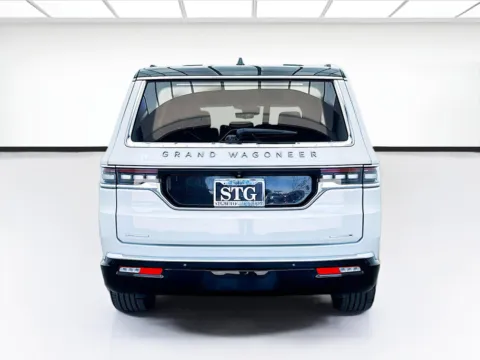 More photos of 2022 Jeep Grand Wagoneer Series III at STG Bellflower, CA