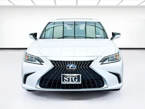 Photos of 2024 Lexus ES for sale in Bellflower, CA at STG Bellflower