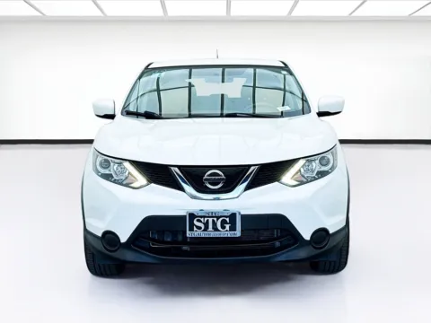 Photos of 2018 Nissan Rogue Sport S for sale in Bellflower, CA at STG Bellflower