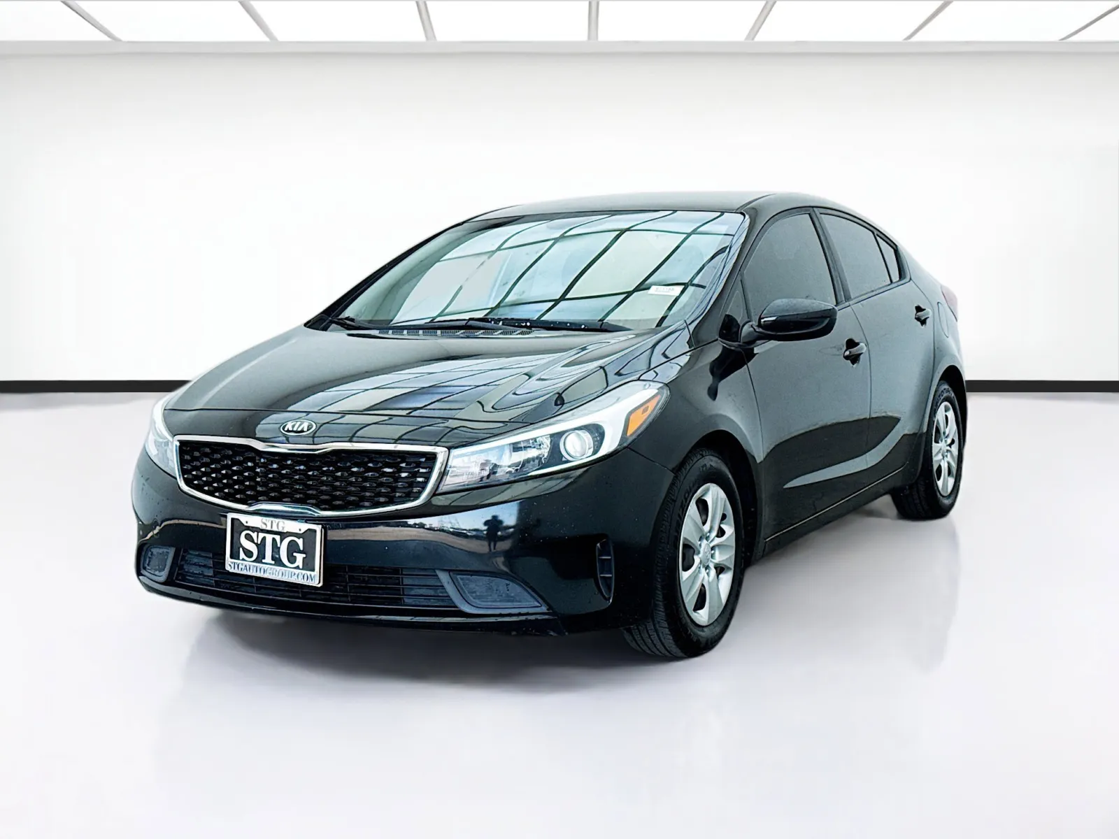 Black 2017 Kia Forte LX for sale in Bellflower, CA