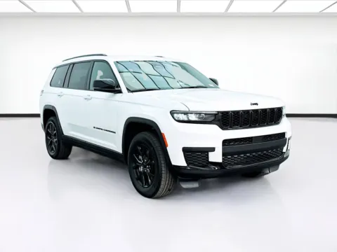 Another view of 2024 Jeep Grand Cherokee L Altitude for sale in Bellflower, CA at STG Bellflower