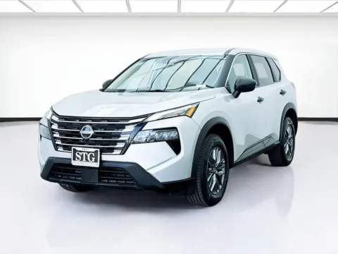 Silver 2024 Nissan Rogue S for sale in Bellflower, CA